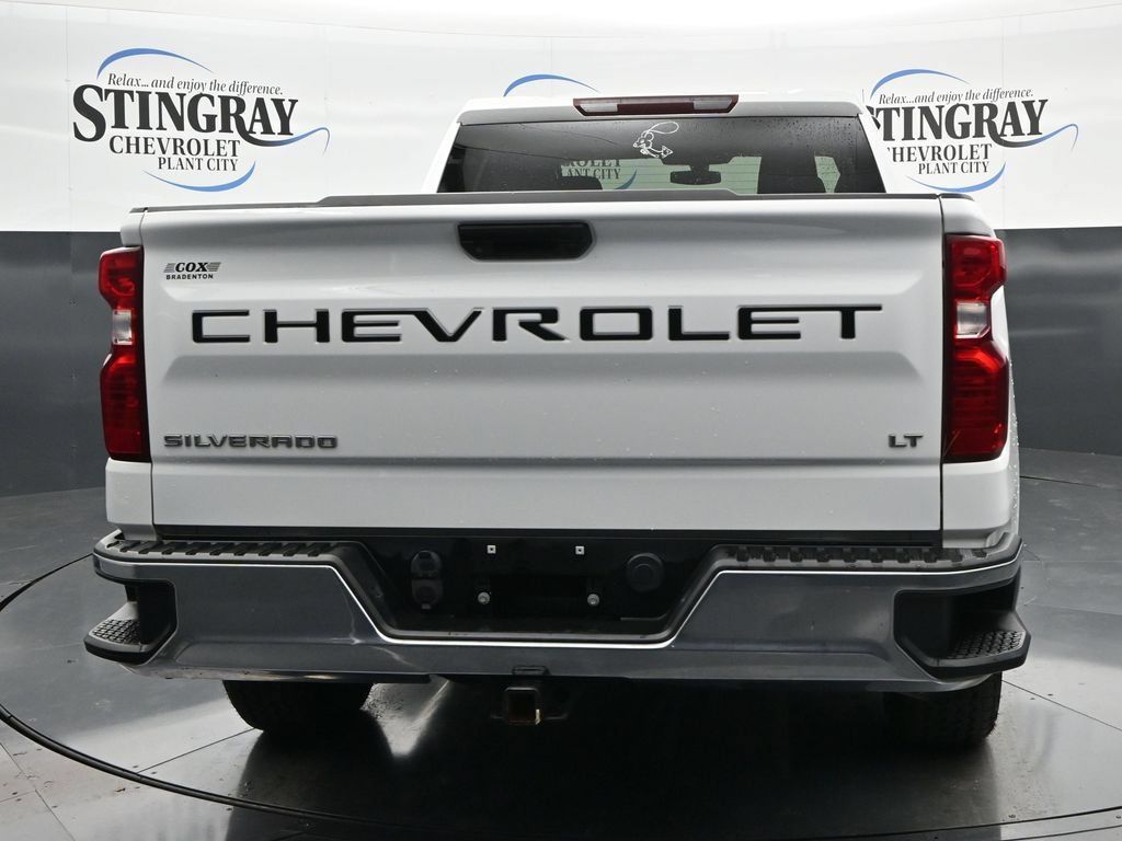 Used 2020 Chevrolet Silverado 1500 LT w/ LT Value Package RWD image 6