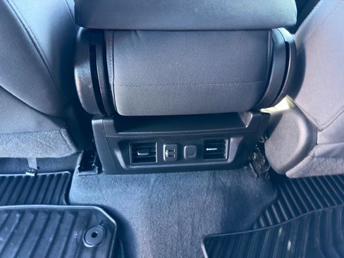 Used 2021 Chevrolet Silverado 1500 RST w/ Z71 Off-Road Package image 26