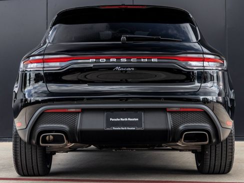 New 2026 Porsche Macan AWD/4WD image 10