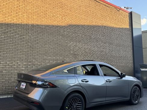 New 2026 Nissan Sentra SV w/ SV Convenience Package FWD image 23