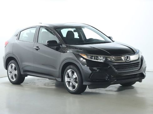 Used 2019 Honda HR-V LX image 9