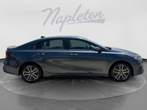 Used 2023 Kia Forte GT-Line w/ GT-Line Premium Package FWD image 9