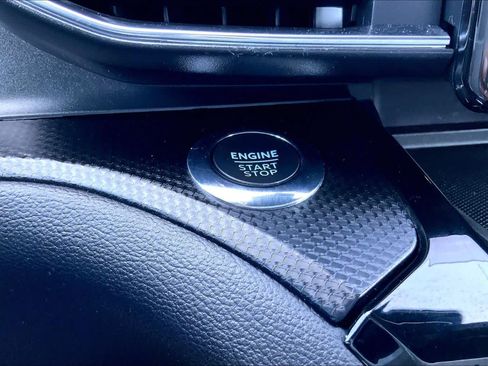 Used 2022 Ford Explorer ST w/ Equipment Group 401A AWD/4WD image 32
