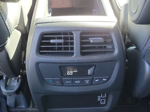 Used 2022 Honda Pilot Special Edition image 16