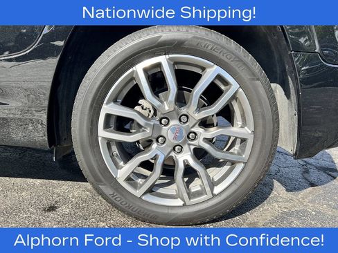 Used 2023 GMC Terrain Denali w/ LPO, Floor Liner Package AWD/4WD image 43