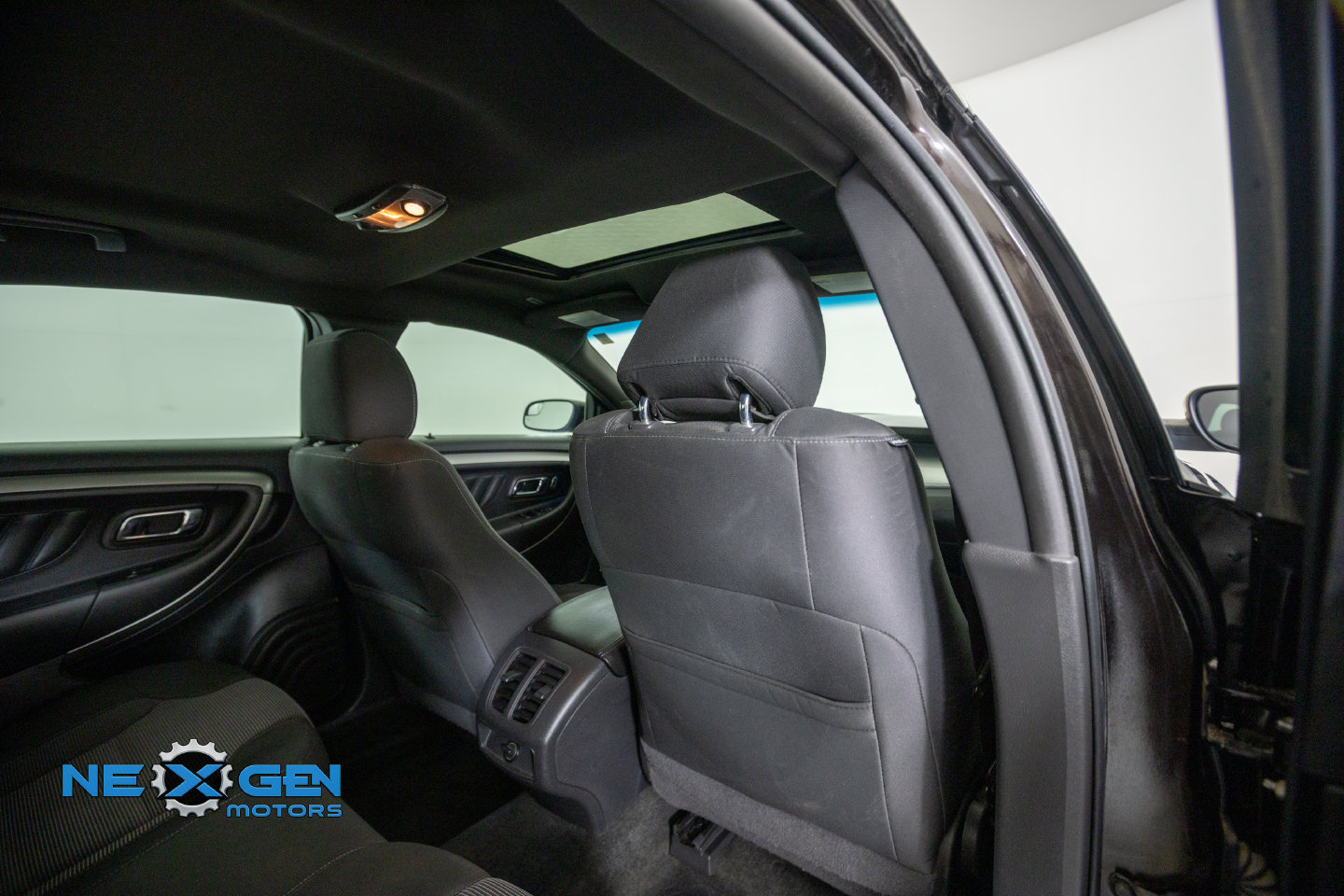 Used 2013 Ford Taurus SEL FWD image 35