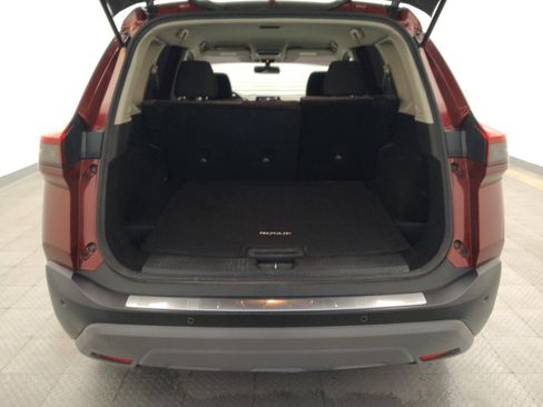 Used 2021 Nissan Rogue SV FWD image 29