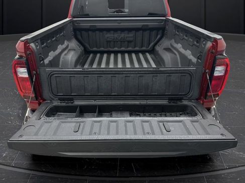 Used 2023 GMC Canyon AT4 image 17