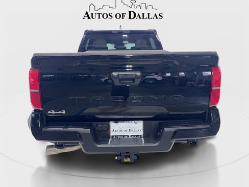 Used 2026 Toyota Tacoma SR5 AWD/4WD image 7