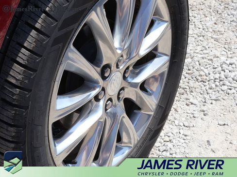 Used 2020 Buick Enclave Essence w/ Trailering Package, 5000 lbs. FWD image 25
