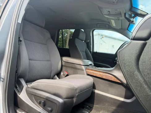 Used 2018 Chevrolet Tahoe LS AWD/4WD image 16