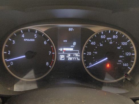 Used 2024 Nissan Versa S w/ Trunk Package FWD image 23