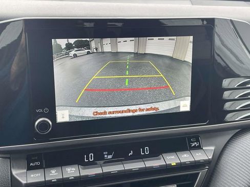 Used 2026 Toyota Camry SE FWD image 51