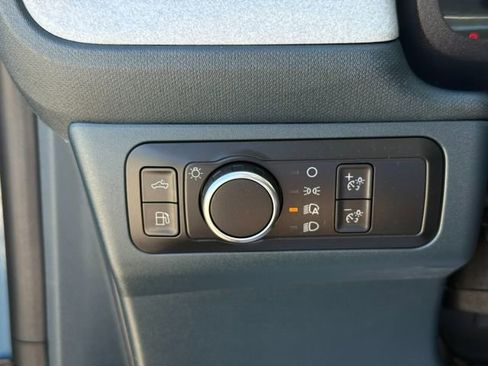 Used 2022 Ford Maverick XLT image 30