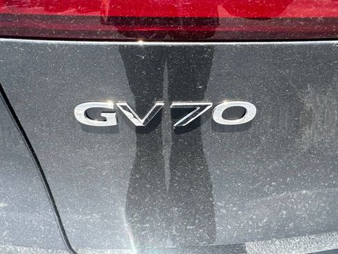 Used 2026 Genesis GV70 2.5T Advanced AWD/4WD image 6