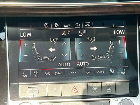 Used 2020 Audi Q8 Premium Plus AWD/4WD image 17