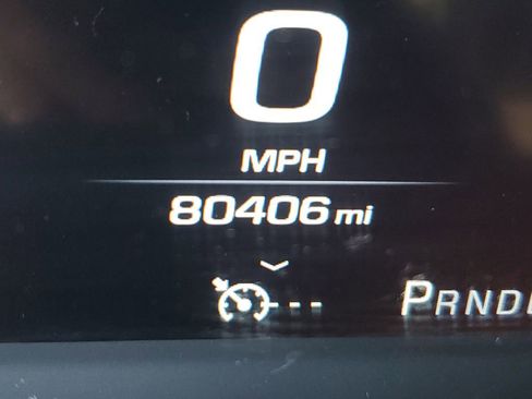 Used 2017 GMC Yukon SLT w/ Open Road Package image 32