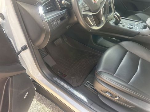 Used 2021 Cadillac XT5 Luxury FWD image 24