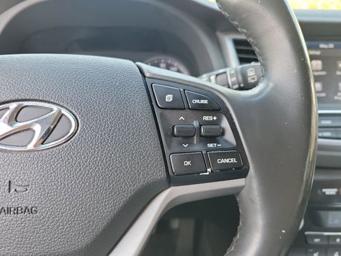Used 2018 Hyundai Tucson Limited w/ Cargo Package FWD image 32