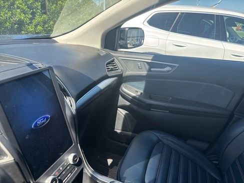 Used 2022 Ford Edge SEL w/ Sport Appearance Package AWD/4WD image 22