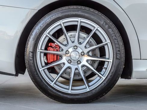 Used 2018 Mercedes-Benz S 560 Sedan image 15