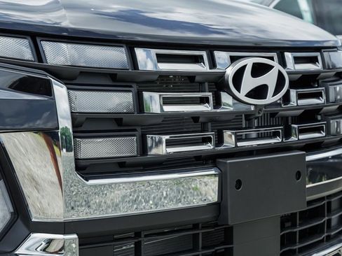 New 2025 Hyundai Santa Cruz Limited image 12