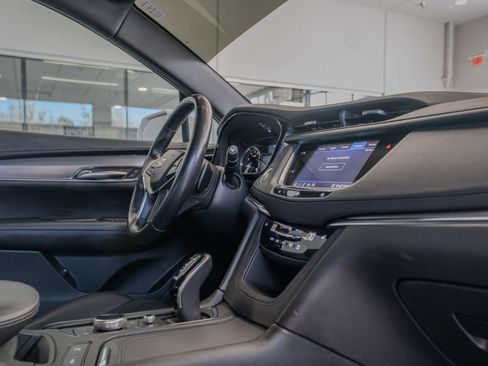 Used 2020 Cadillac XT5 Luxury FWD image 18
