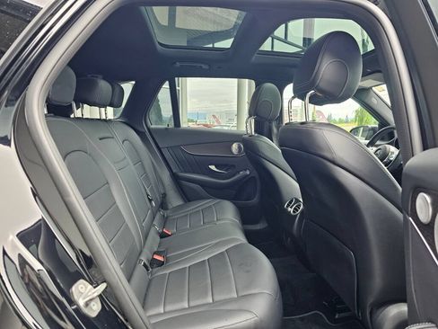 Used 2020 Mercedes-Benz GLC 300 4MATIC image 13