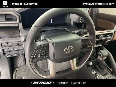 Used 2026 Toyota 4Runner Limited image 30