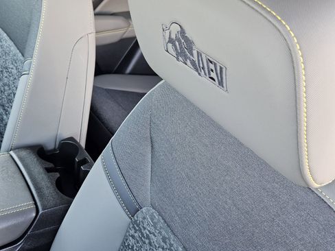 Used 2024 Chevrolet Colorado ZR2 w/ ZR2 Bison Edition image 31