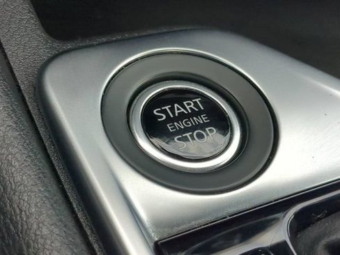 Used 2024 Nissan Sentra SR FWD image 25
