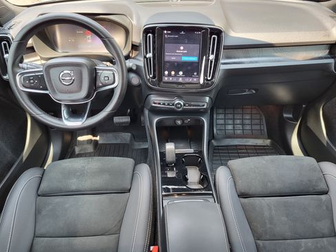 Certified 2023 Volvo XC40 Recharge Ultimate w/ Protection Package Premier AWD/4WD image 23