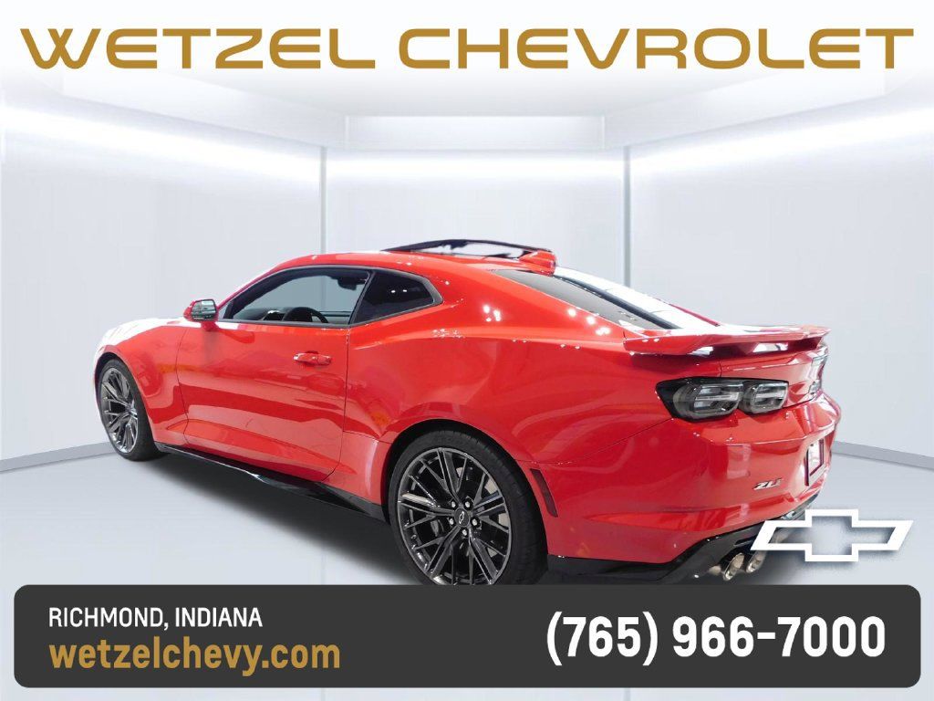 Used 2023 Chevrolet Camaro ZL1 RWD image 4
