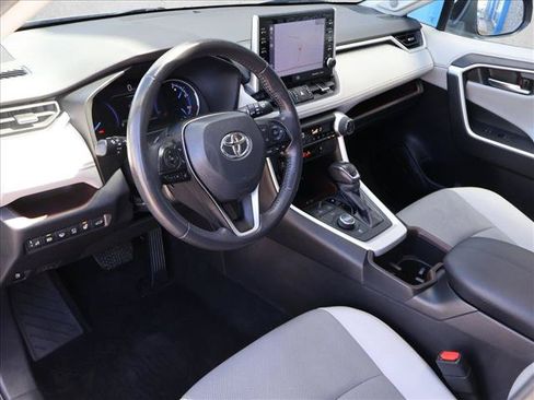 Used 2022 Toyota RAV4 Limited AWD/4WD image 13