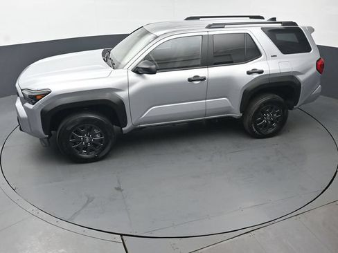 Certified 2026 Toyota 4Runner SR5 AWD/4WD image 42