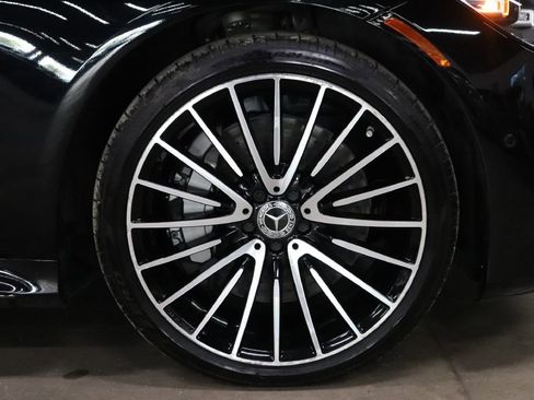 Used 2023 Mercedes-Benz S 500 4MATIC w/ AMG Line image 40