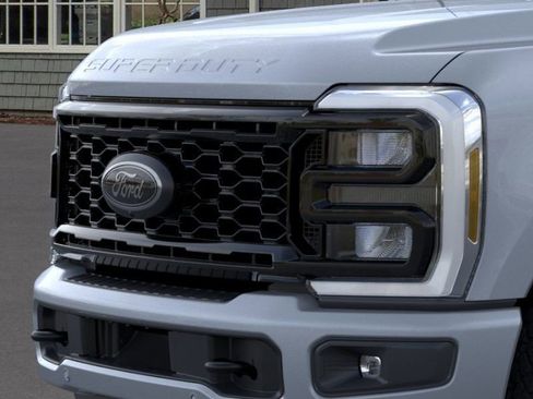 New 2026 Ford F250 Lariat w/ Tremor Off-Road Package image 17