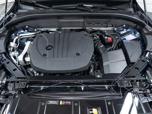New 2026 Volvo XC60 B5 Plus w/ Protection Package Premier image 9