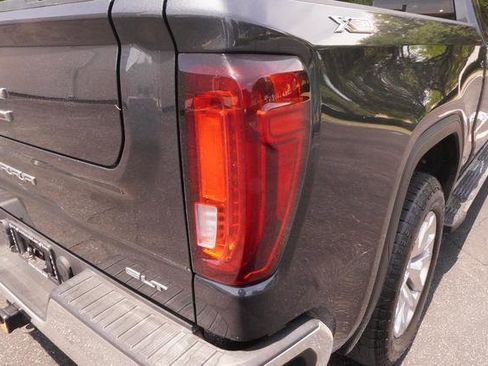 Used 2021 GMC Sierra 1500 SLT w/ SLT Premium Package AWD/4WD image 35