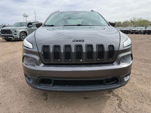 Used 2014 Jeep Cherokee Latitude AWD/4WD image 8