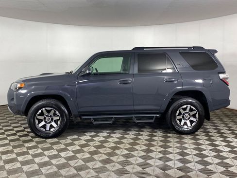 Used 2024 Toyota 4Runner TRD Off-Road Premium w/ Moonroof Package AWD/4WD image 29