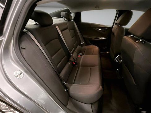 Used 2024 Chevrolet Malibu LT image 25