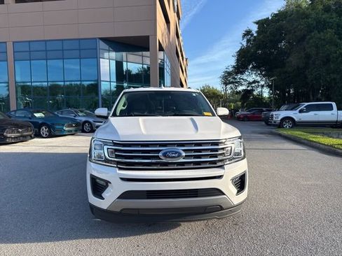 Used 2019 Ford Expedition XLT w/ Equipment Group 202A image 10