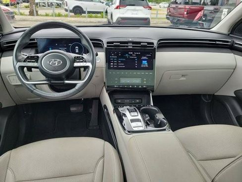Certified 2023 Hyundai Tucson Limited FWD image 15