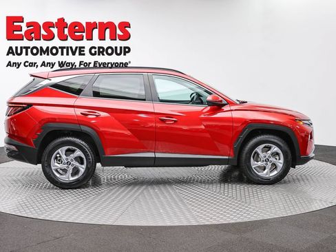 Used 2022 Hyundai Tucson SEL w/ Cargo Package AWD/4WD image 4