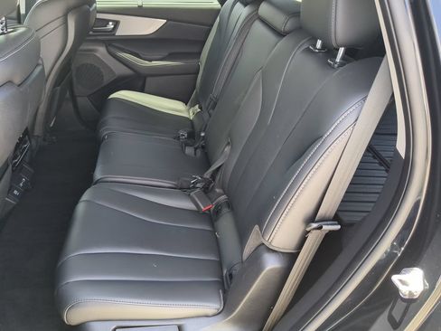 Used 2024 Acura MDX FWD w/ Technology Package image 16