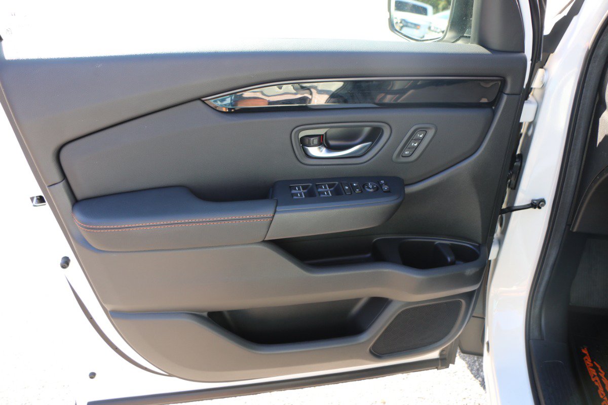 Used 2026 Honda Pilot TrailSport image 17