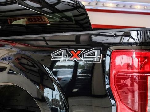 Used 2021 Ford F250 XLT w/ Snow Plow Prep Package AWD/4WD image 45
