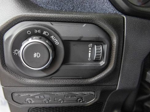 New 2026 Jeep Wrangler Unlimited Sport w/ Dual Top Group AWD/4WD image 31