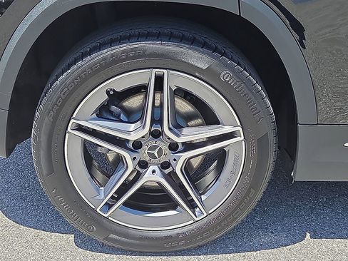 Used 2023 Mercedes-Benz GLA 250 4MATIC image 7